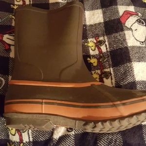 Sorel waterproof boots